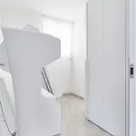 The Italian Lady - Unit 1 Apartment *