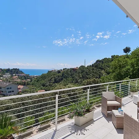 The Italian Lady - Unit 1 Apartman
