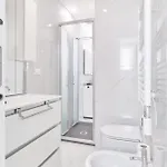 The Italian Lady - Unit 1 Apartment *